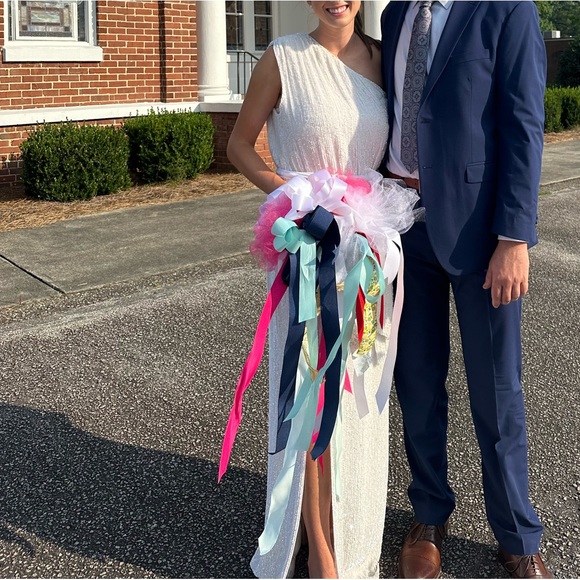 Retrofete Vivien One-Shoulder Sequin Gown | Moonglow White | Med | NWT - Picture 8 of 8